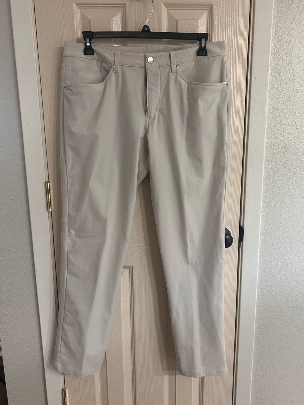 Lululemon Men's ABC Classic 5-Pocket Pants Cream Size 34